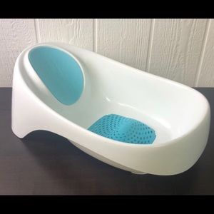 Baby boon bathtub